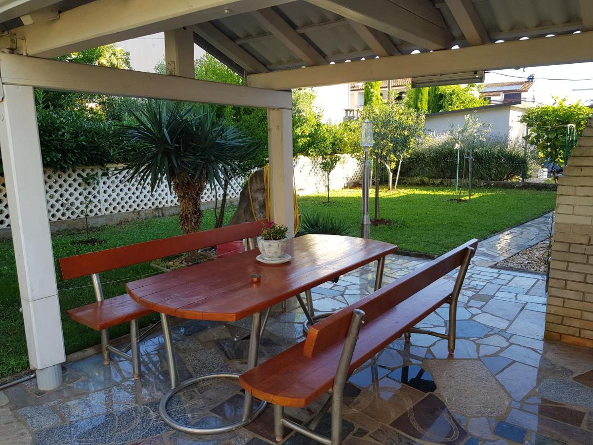 Hana Umag Extérieur photo