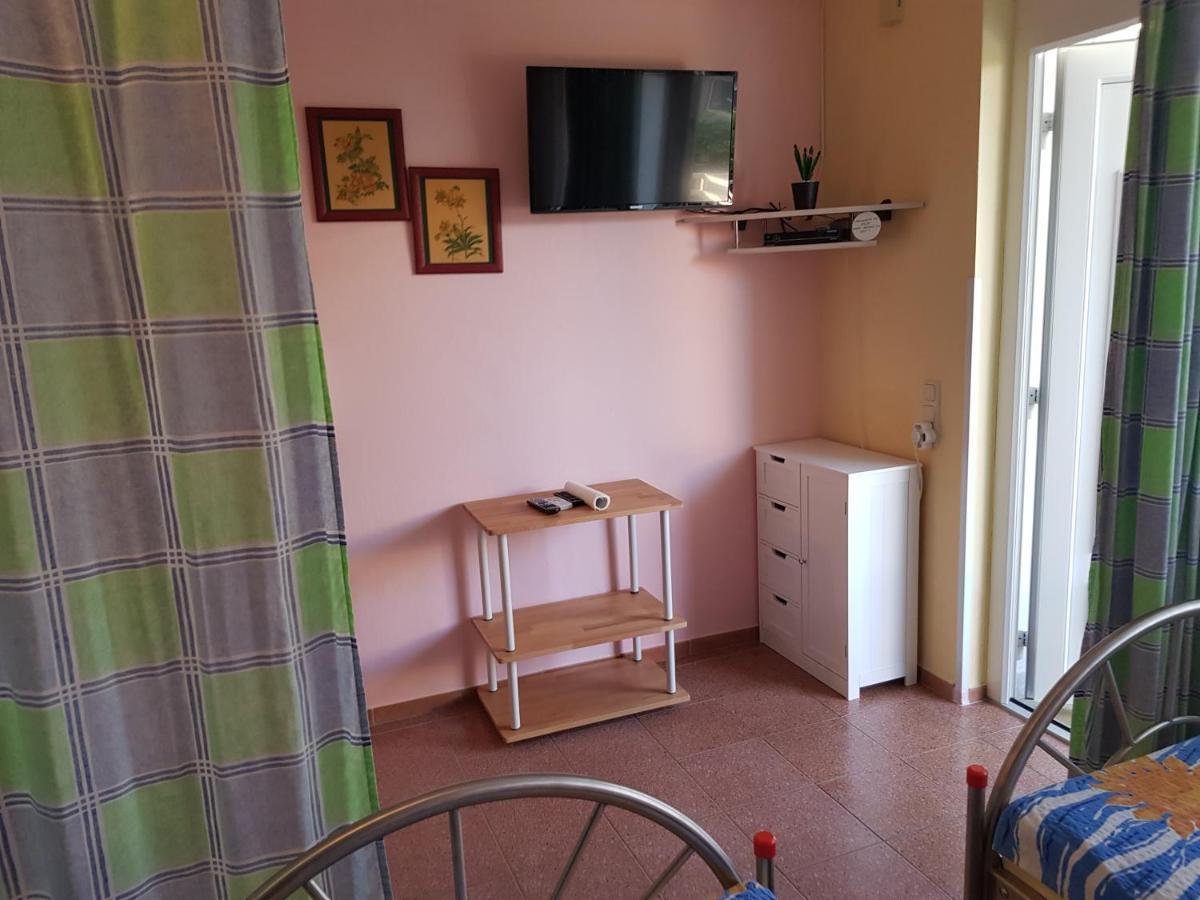 Hana Umag Extérieur photo